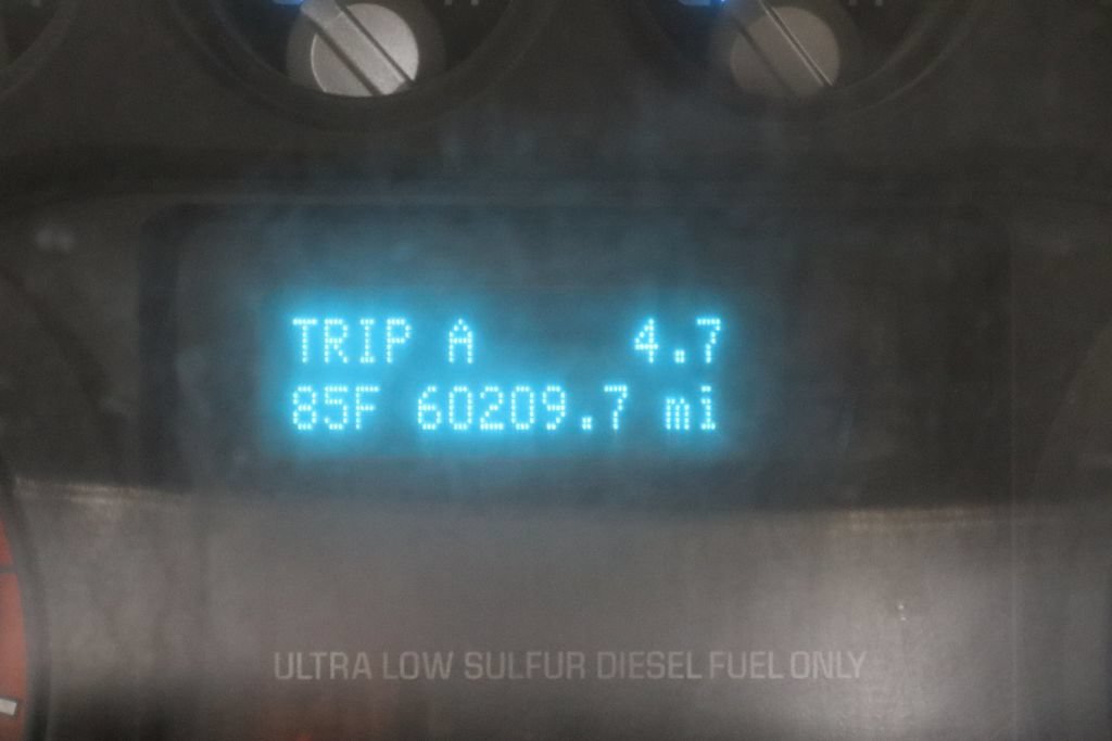 Used 2016 Ford F550 2WD Regular Cab Super Duty image 19