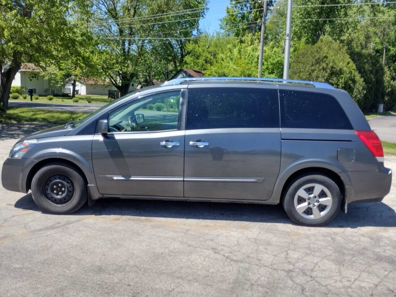 Used 2009 Nissan Quest S w/ Seat Pkg image 3