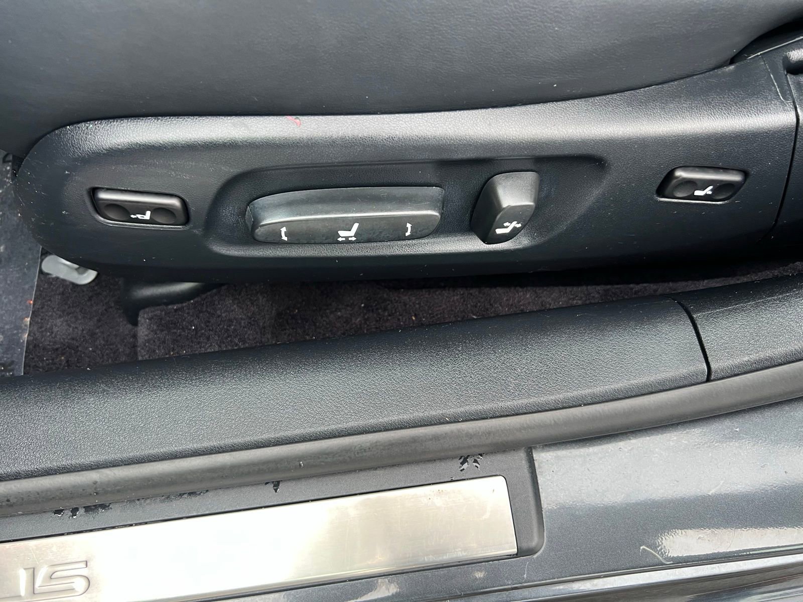 Used 2011 Lexus ES 350 image 22