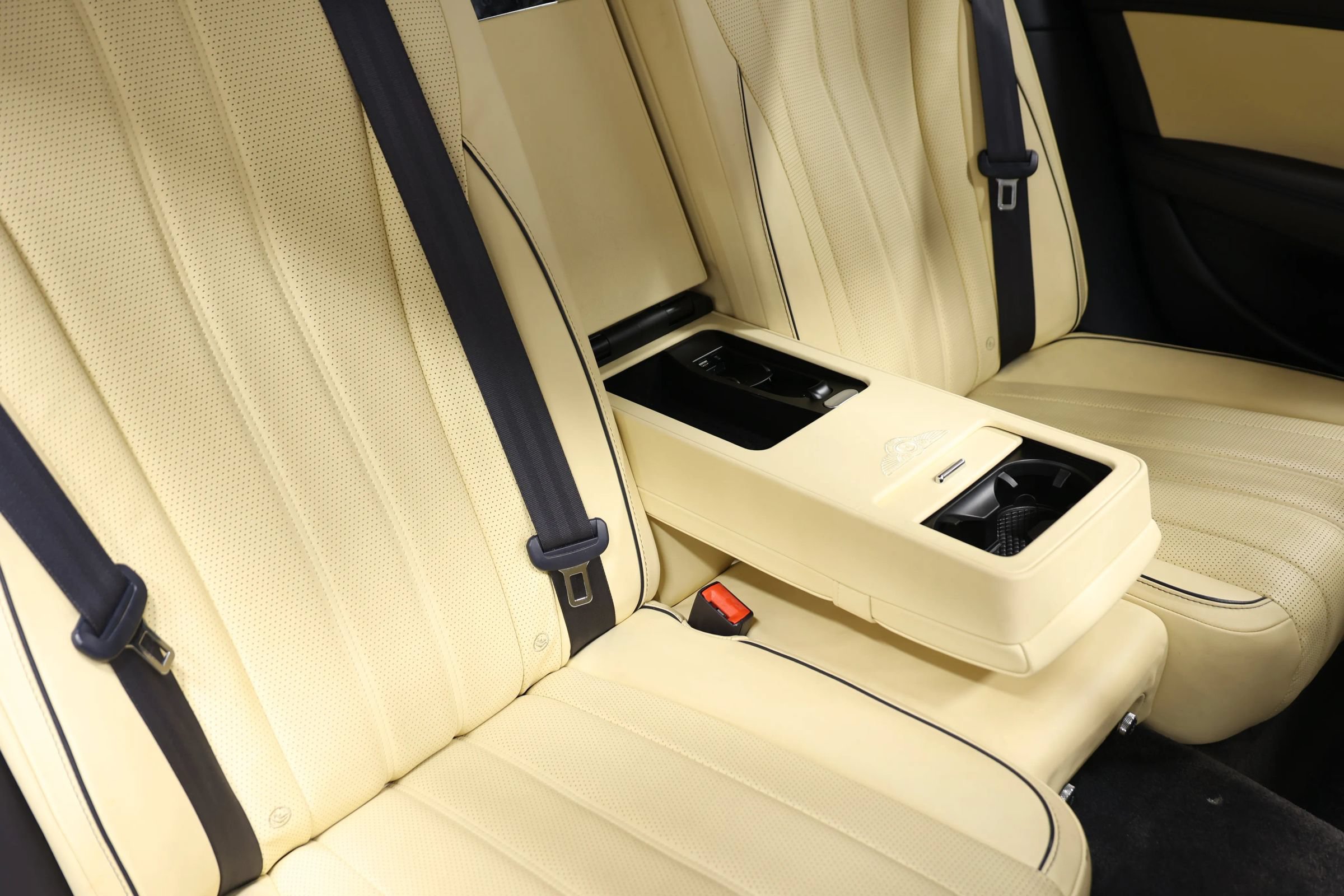 Used 2015 Bentley Flying Spur V8 AWD/4WD image 80