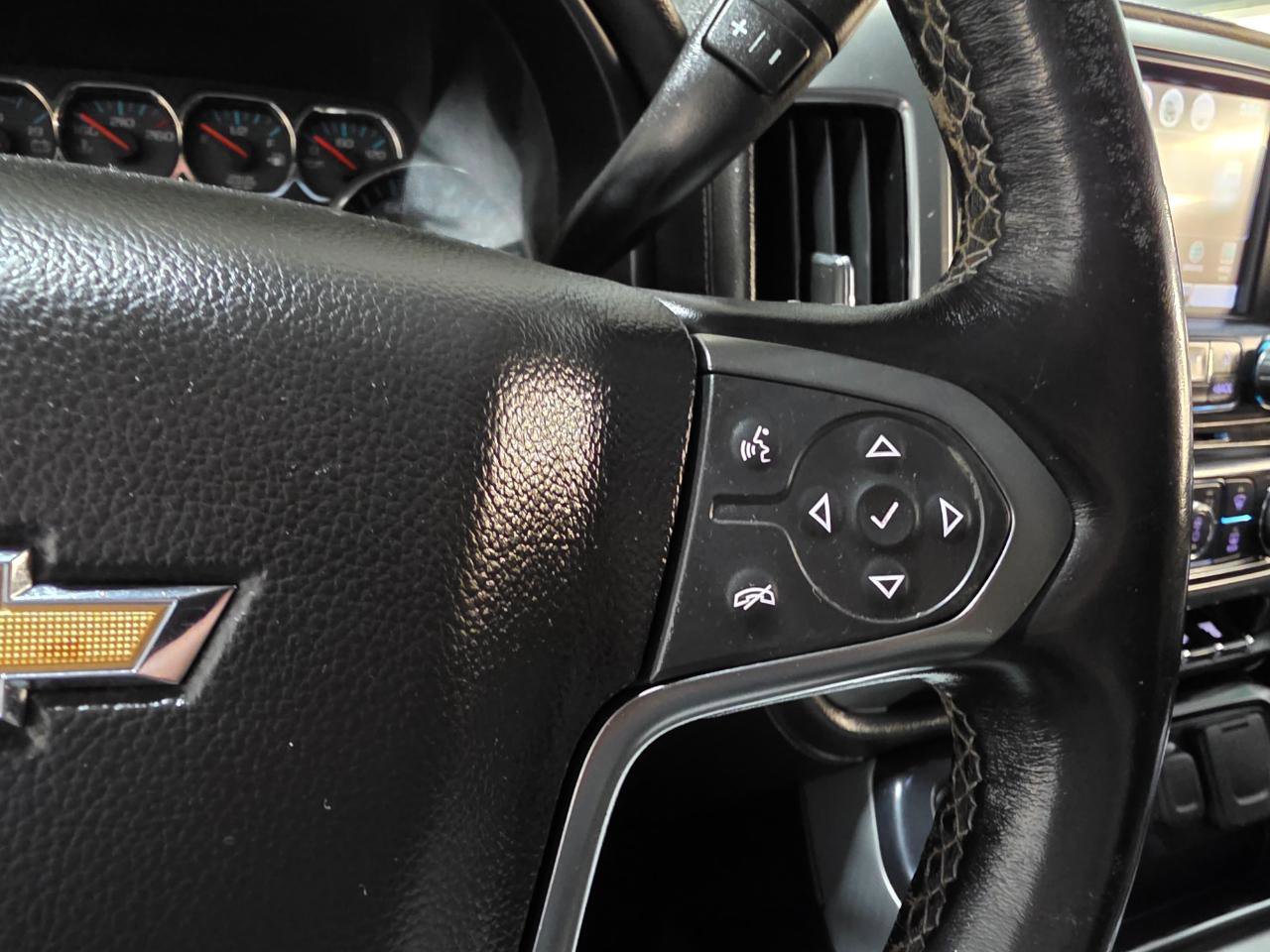 Used 2019 Chevrolet Silverado 2500 LTZ w/ Duramax Plus Package image 31