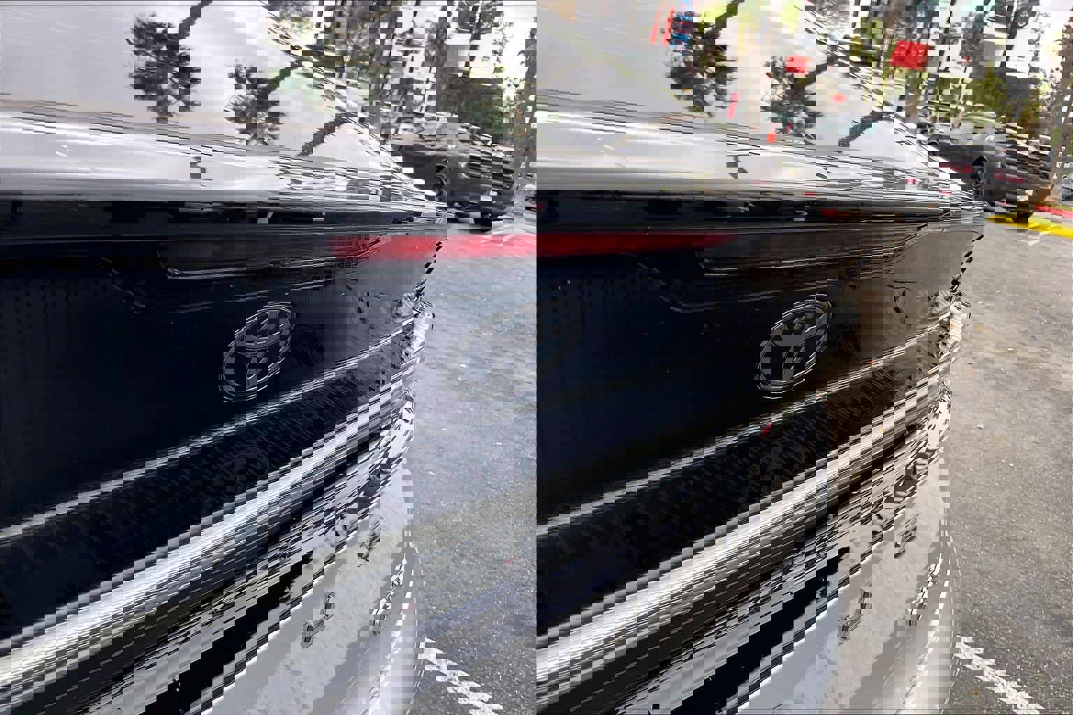 Used 2025 Toyota Prius Plug-In Hybrid image 30