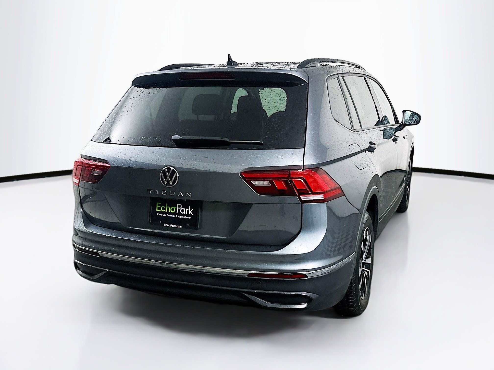 Used 2022 Volkswagen Tiguan S image 9