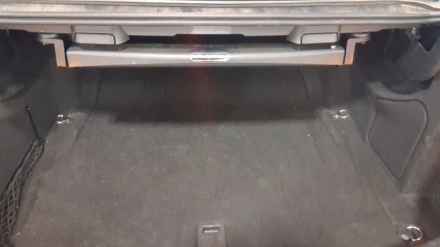 Used 2015 Mercedes-Benz E 350 4MATIC Sedan image 22