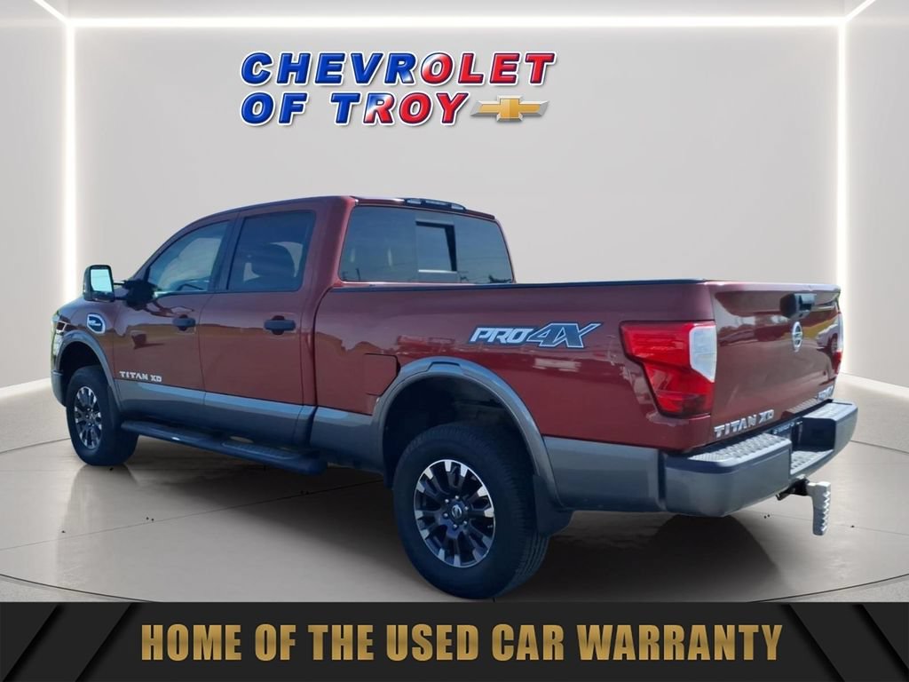 Used 2017 Nissan Titan PRO-4X AWD/4WD image 7