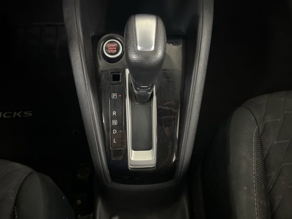 Used 2021 Nissan Kicks S image 65