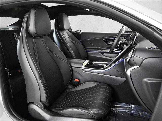 Used 2024 Mercedes-Benz CLE 300 4MATIC Coupe image 21