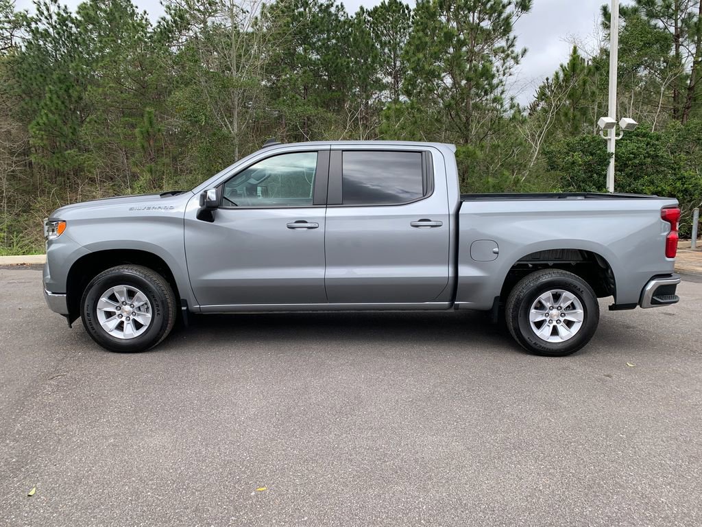 Used 2025 Chevrolet Silverado 1500 LT RWD image 5