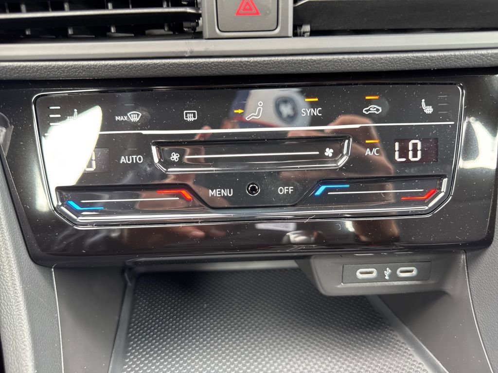 New 2025 Volkswagen Jetta Sport image 25