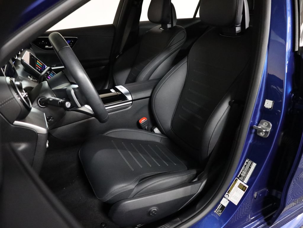 Certified 2026 Mercedes-Benz C 300 4MATIC Sedan image 38