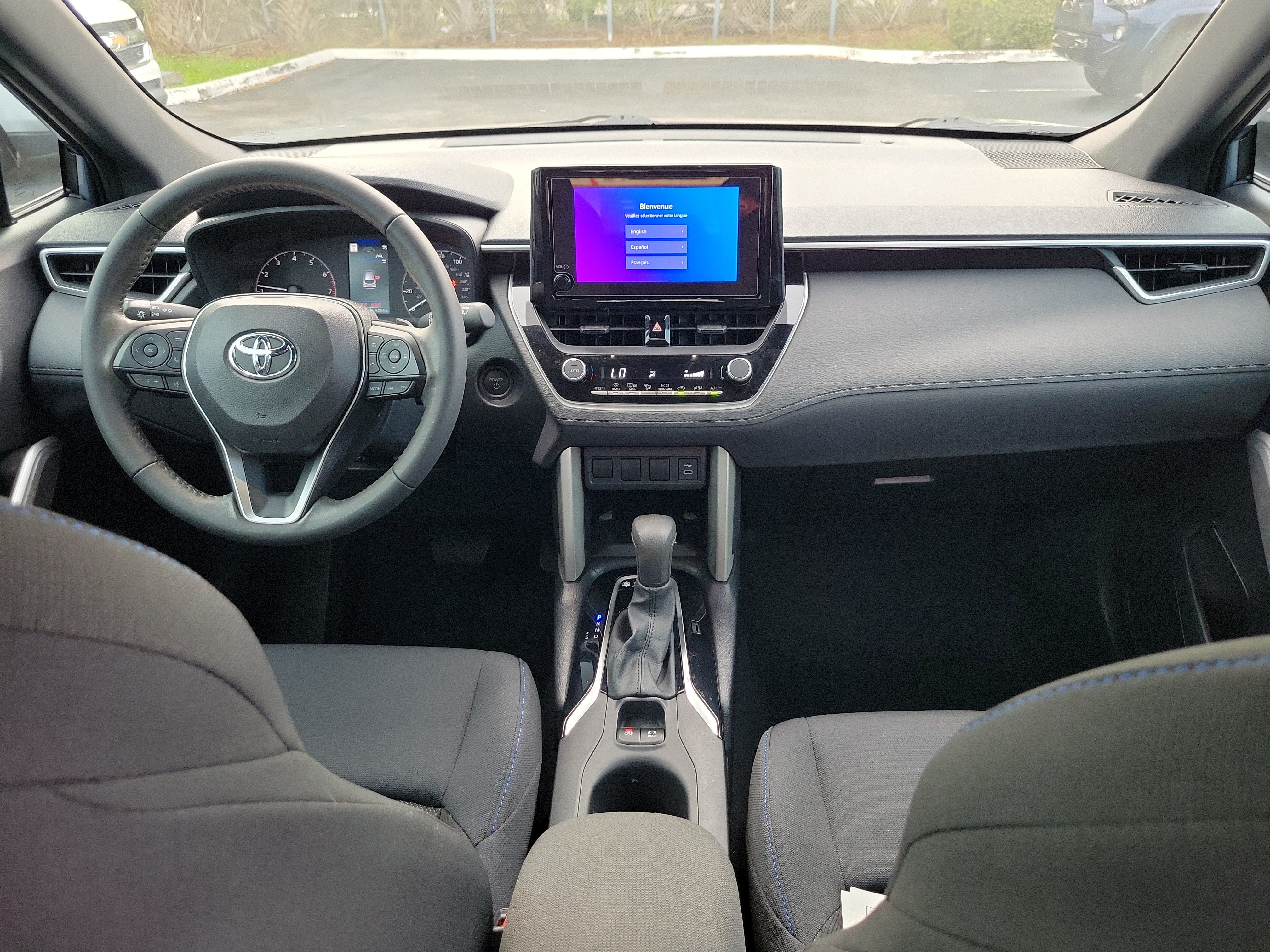 Used 2024 Toyota Corolla Cross AWD Hybrid image 16