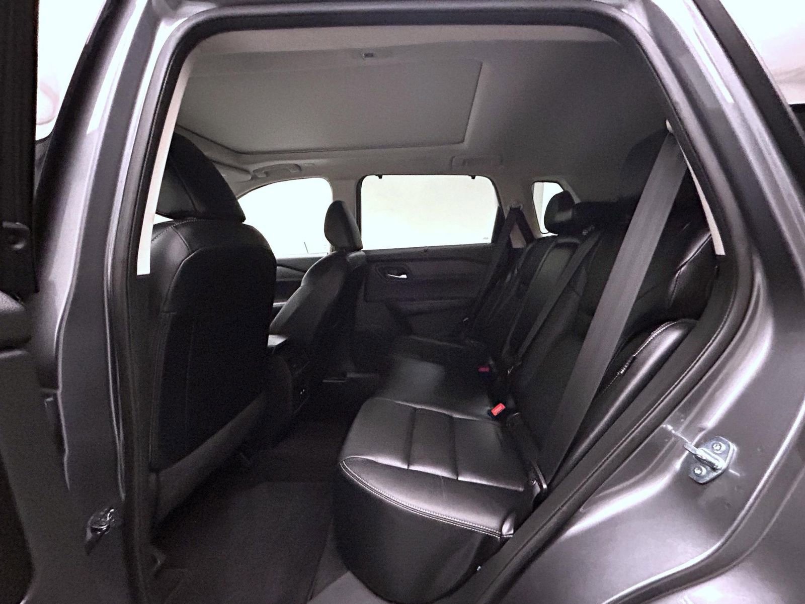 Used 2024 Nissan Rogue SL w/ SL Premium Package image 19