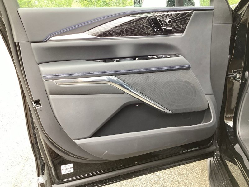 New 2025 Cadillac Escalade IQ Luxury 1 image 15