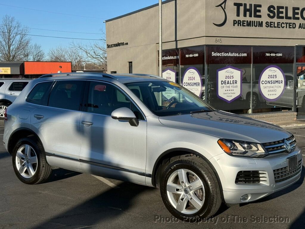 Used 2014 Volkswagen Touareg TDI image 3