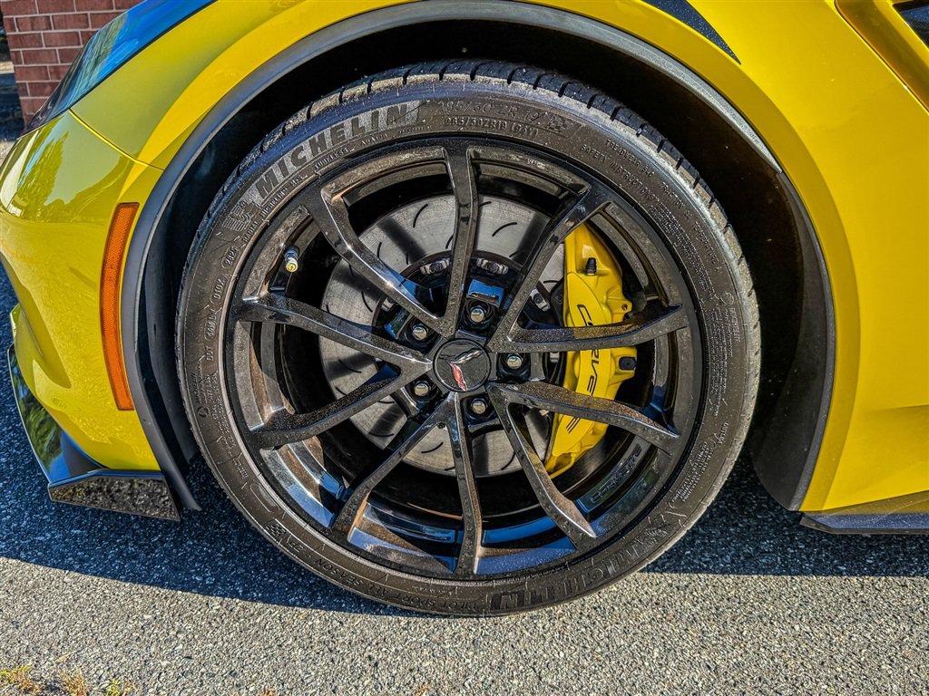 Used 2019 Chevrolet Corvette Grand Sport RWD image 19