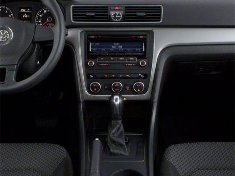 Used 2013 Volkswagen Passat 2.5 SE image 10