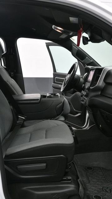 Used 2023 RAM 1500 Big Horn AWD/4WD image 10