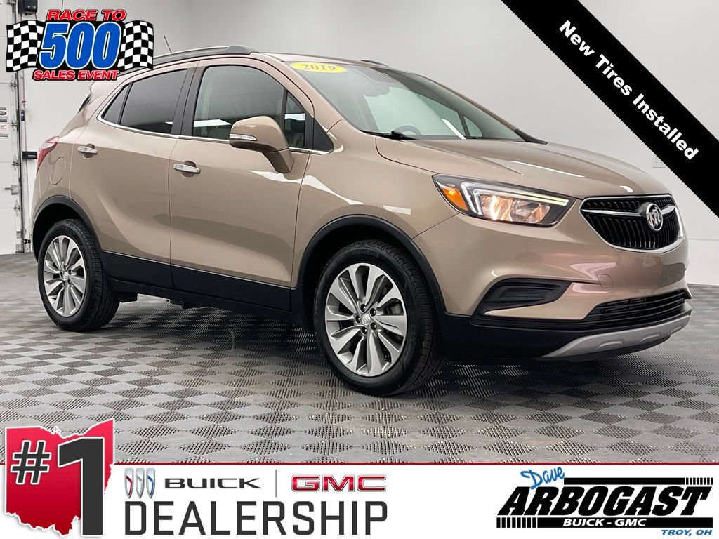 Used 2019 Buick Encore Preferred FWD image 1