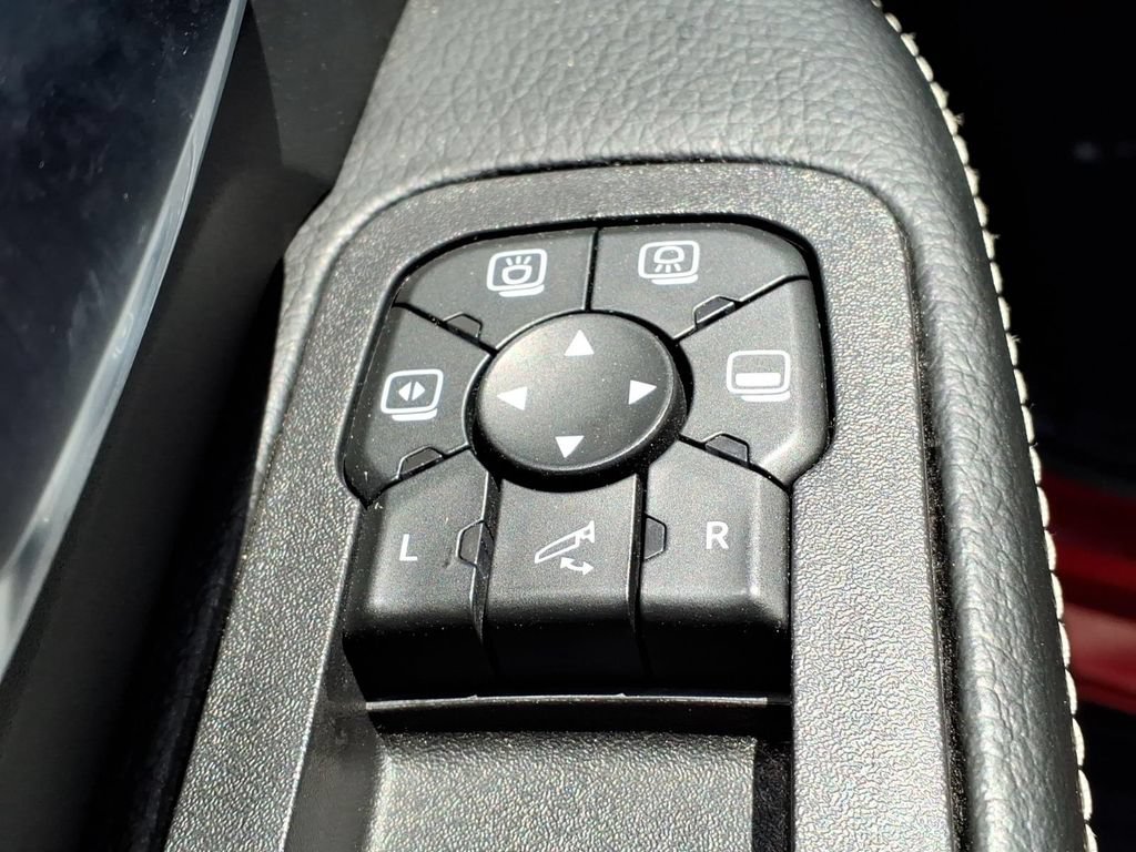 Used 2026 RAM 2500 Big Horn AWD/4WD image 30