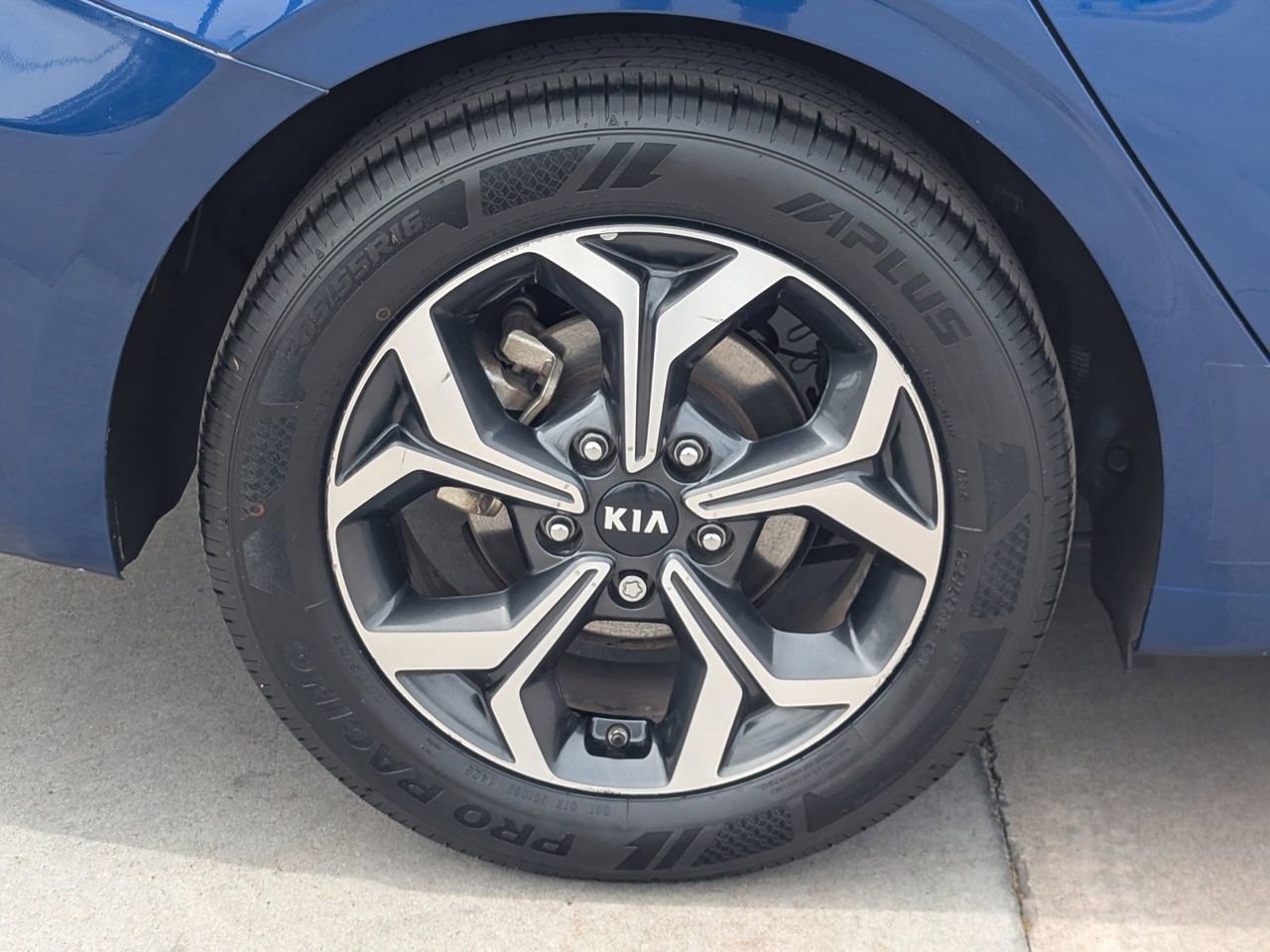 Used 2019 Kia Forte LXS image 6