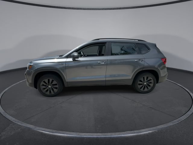 Used 2023 Volkswagen Taos S w/ Driver Assistance Package FWD image 5