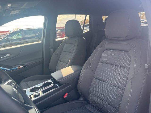 New 2026 Chevrolet Equinox LT w/ Midnight Edition image 9