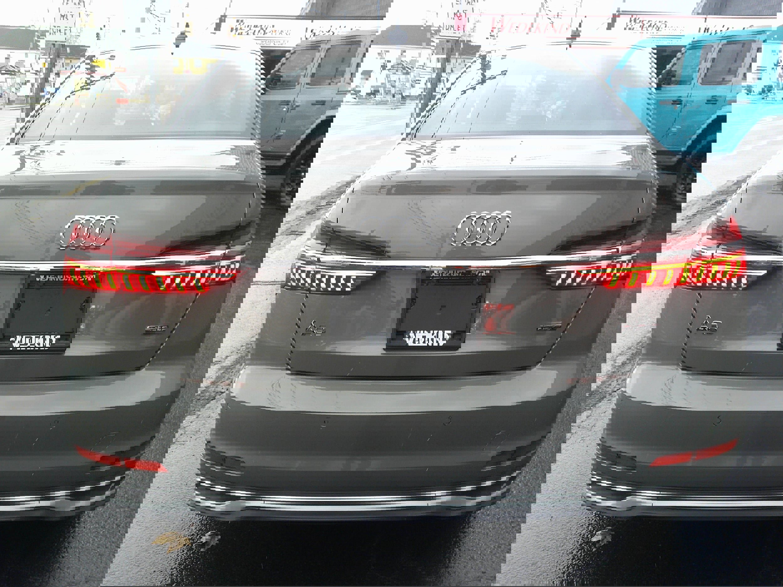 Used 2024 Audi A6 Premium Plus image 8