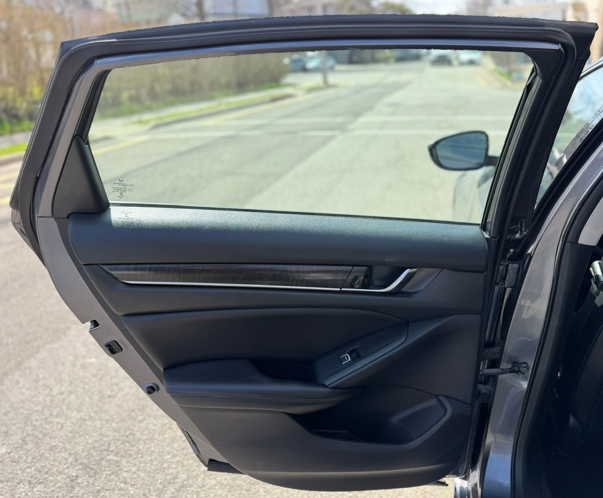 Used 2020 Honda Accord EX-L image 23