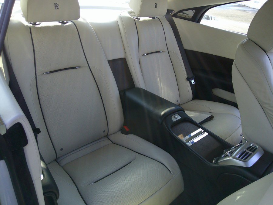 Used 2014 Rolls-Royce Wraith image 65