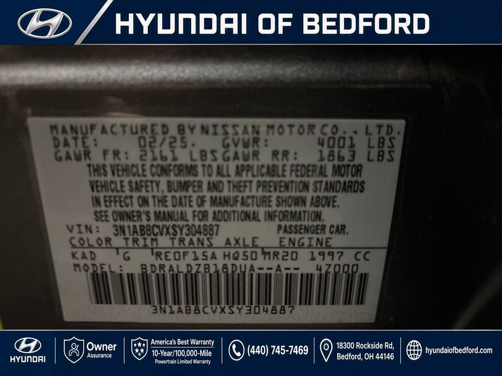 Used 2025 Nissan Sentra SV FWD image 15