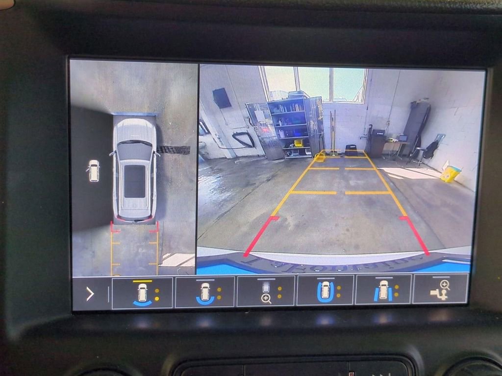 Used 2020 GMC Terrain Denali w/ Denali Premium Package image 26