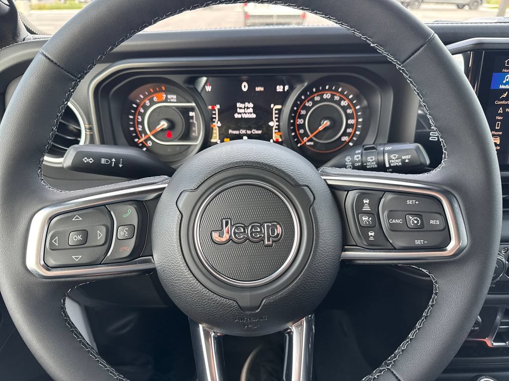 New 2027 Jeep Wrangler Unlimited Sahara AWD/4WD image 13