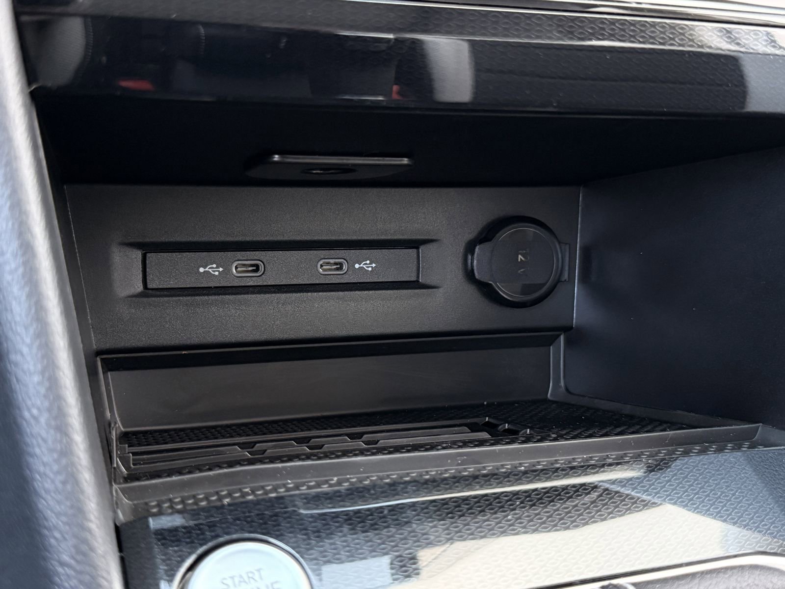 New 2026 Volkswagen Taos SEL image 19