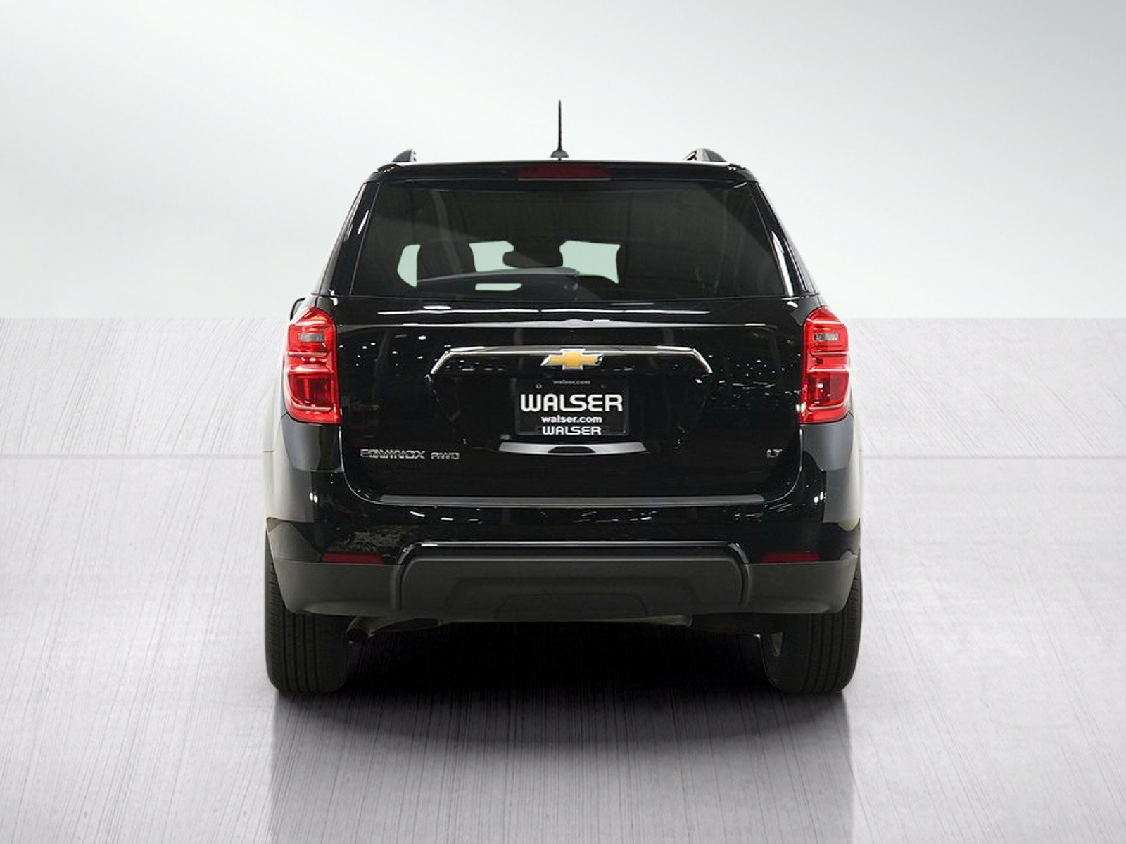 Used 2017 Chevrolet Equinox LT w/ Convenience Package AWD/4WD image 4
