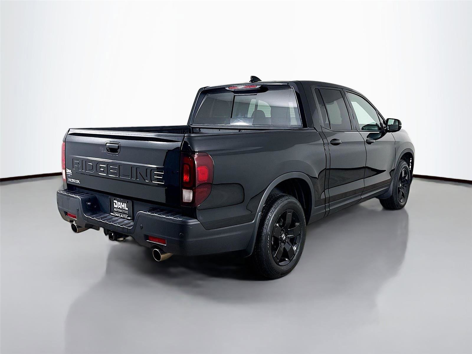 Used 2024 Honda Ridgeline Black Edition image 13