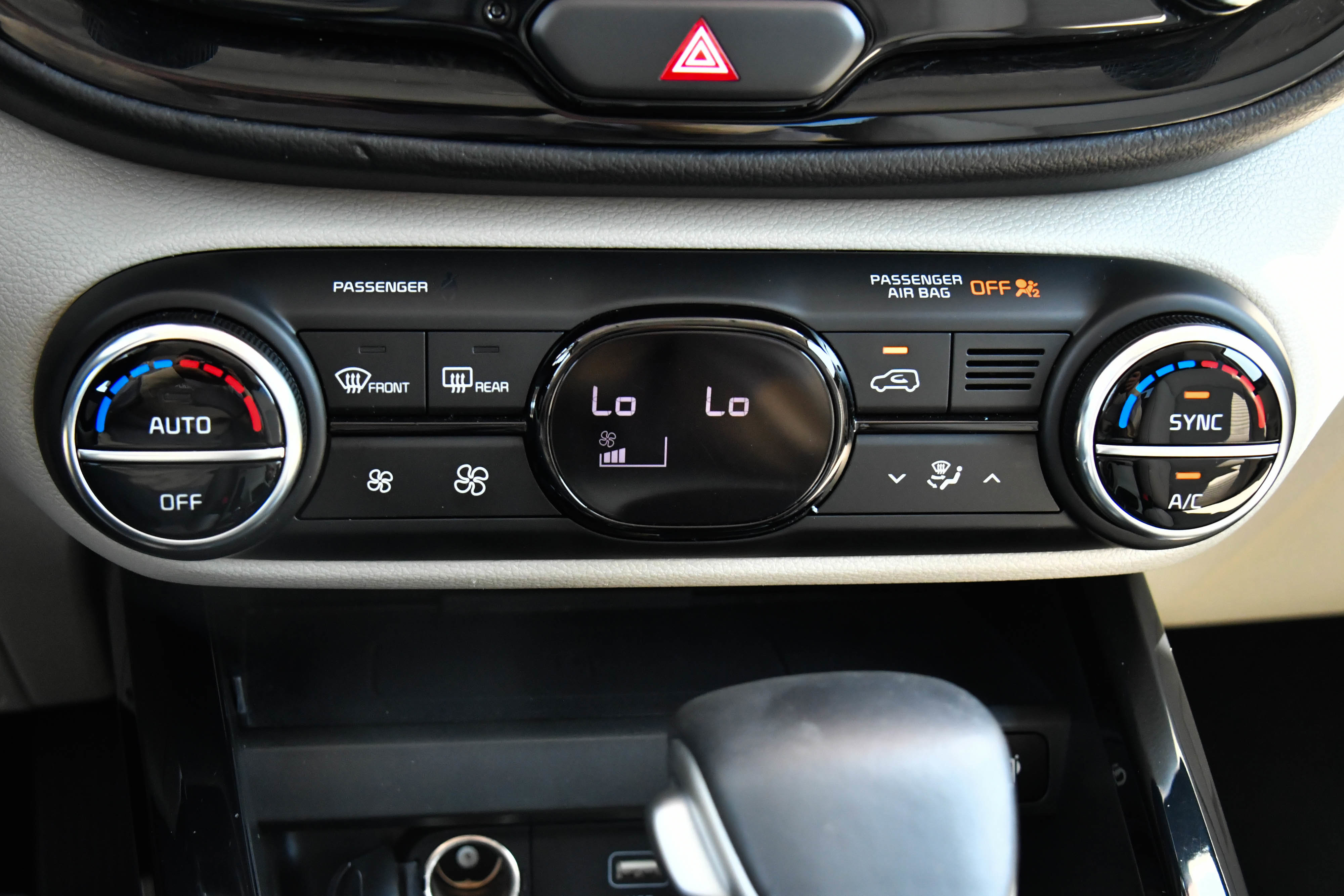 Used 2024 Kia Soul EX image 23