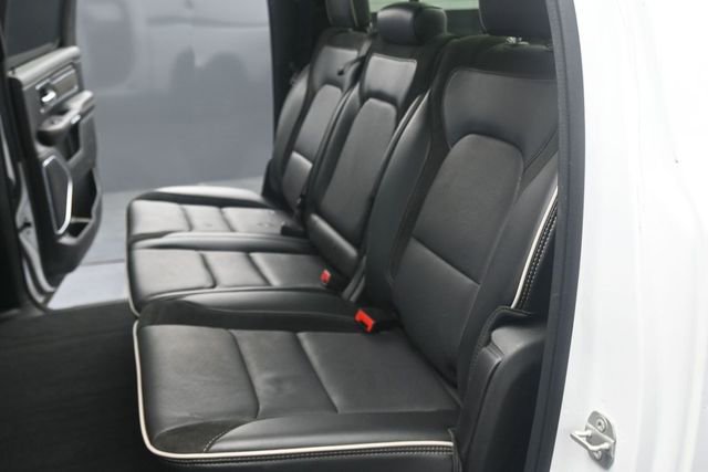 Used 2025 RAM 1500 Laramie AWD/4WD image 18