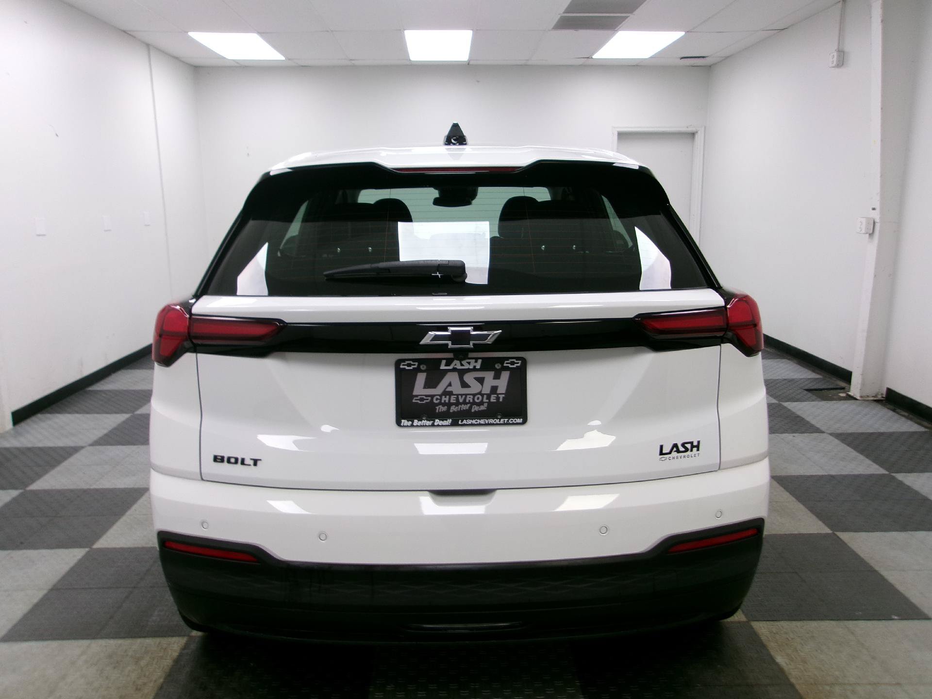 New 2027 Chevrolet Bolt LT w/ Comfort Package FWD image 12