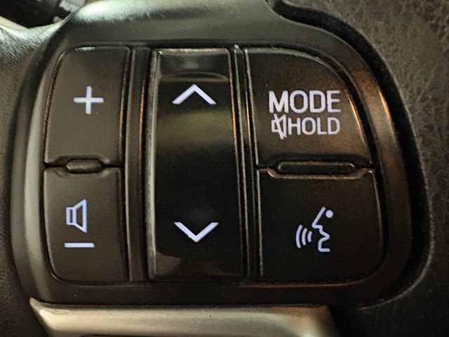 Used 2015 Toyota Highlander XLE image 13