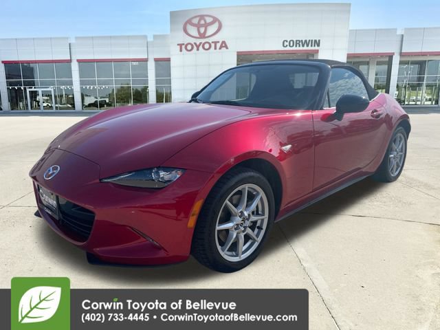 Used 2016 MAZDA MX-5 Miata Sport RWD image 7