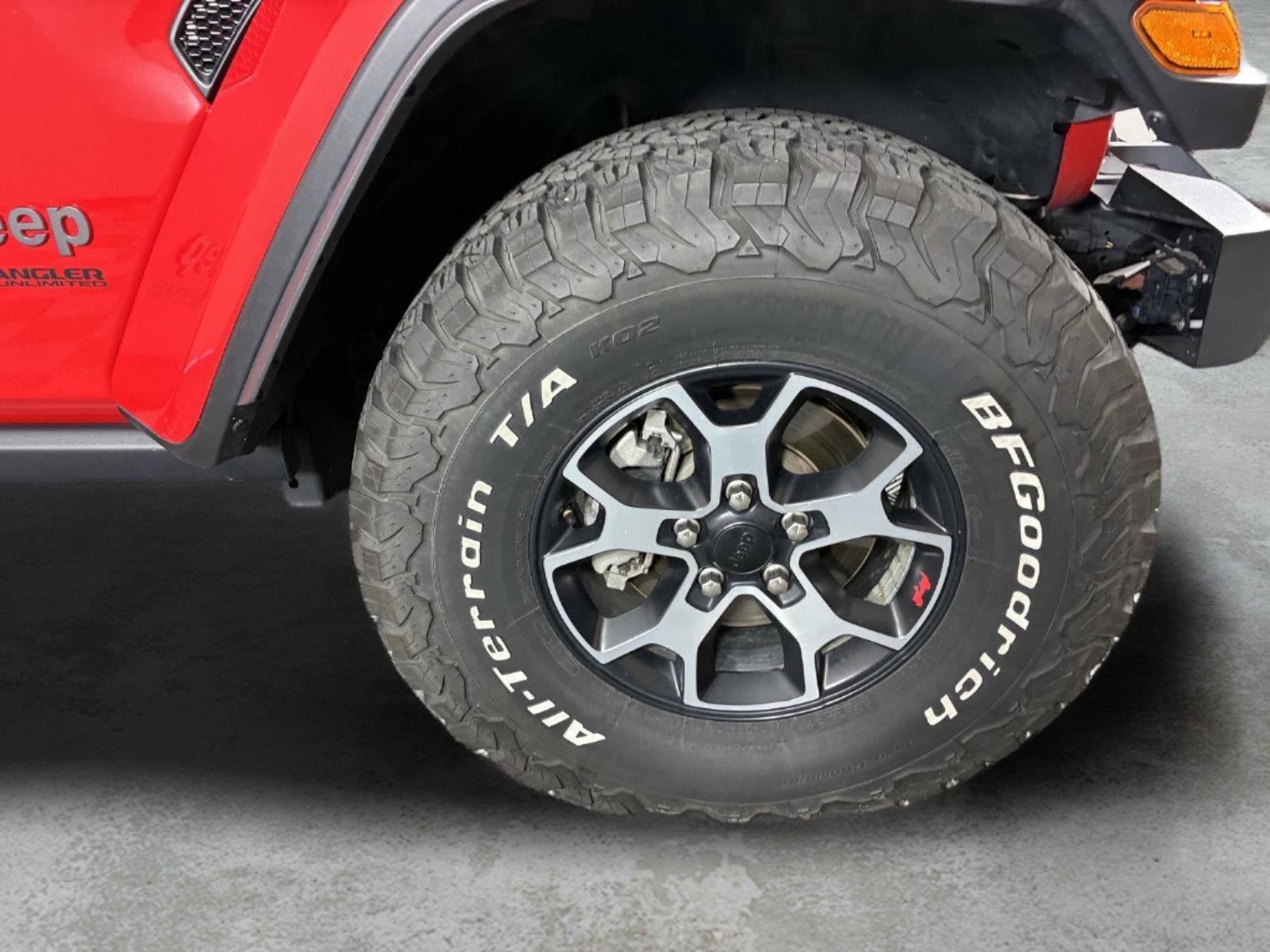 Used 2022 Jeep Wrangler Unlimited Rubicon w/ LED Lighting Group AWD/4WD image 26