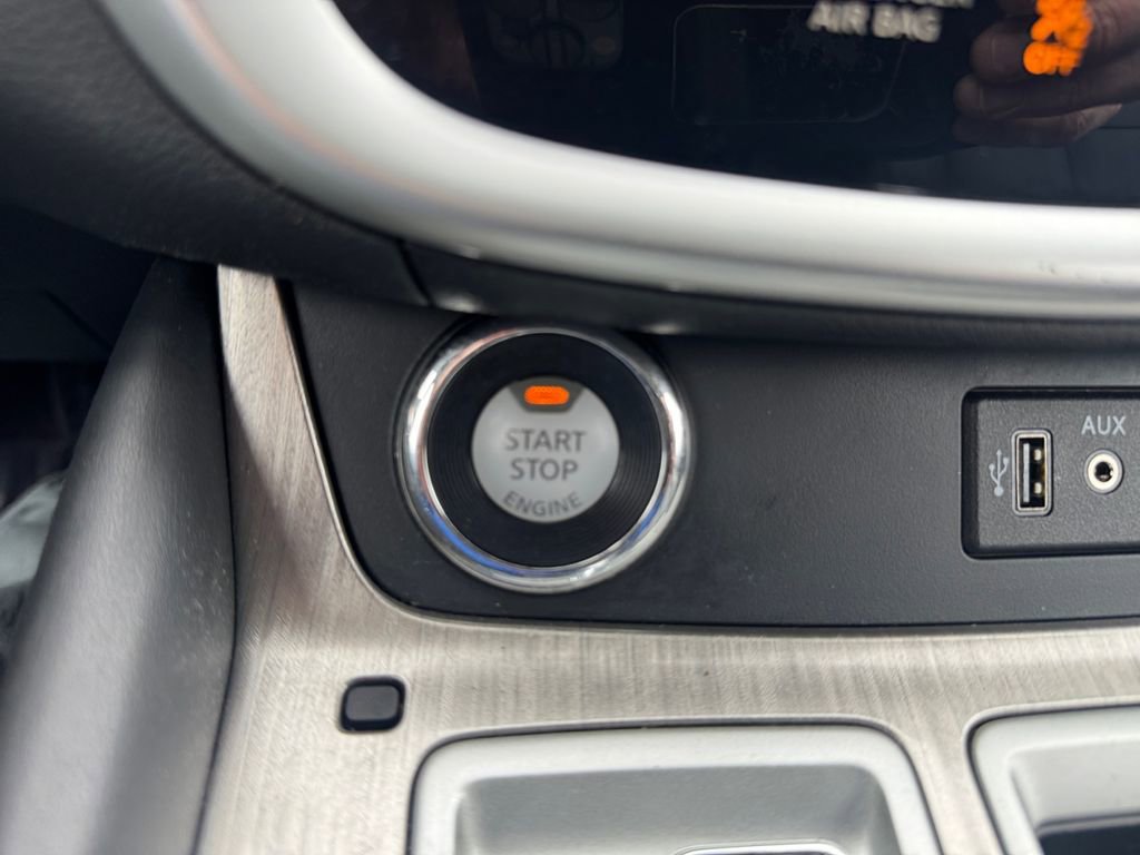 Used 2018 Nissan Murano SL w/ Midnight Edition Package AWD/4WD image 18