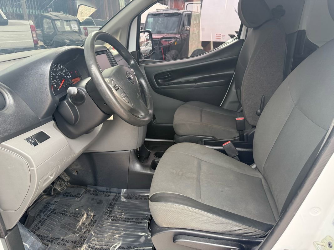 Used 2021 Nissan NV200 S w/ Back Door Glass Package image 14