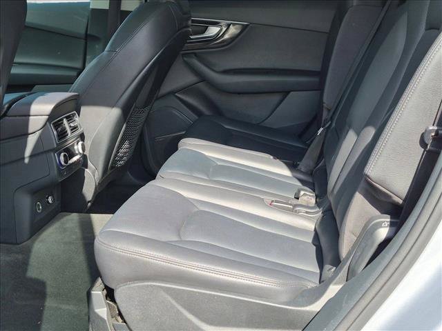Used 2019 Audi Q7 3.0T Prestige AWD/4WD image 17