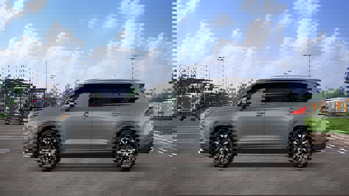 New 2026 Toyota Grand Highlander AWD Hybrid image 4