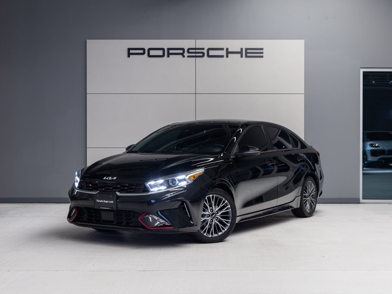 Used 2023 Kia Forte GT-Line w/ GT-Line Technology Package FWD image 1
