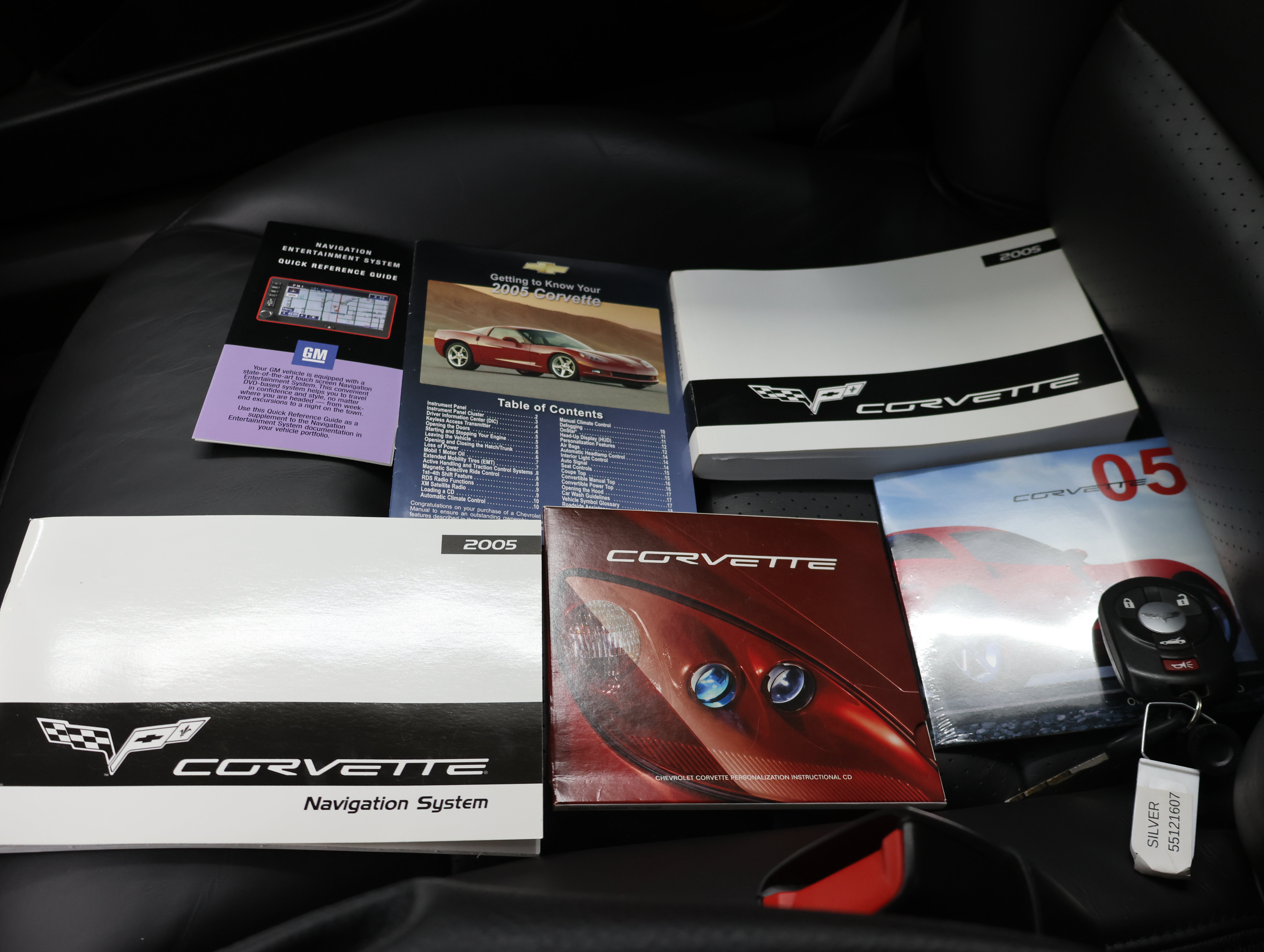 Used 2005 Chevrolet Corvette Coupe w/ Preferred Equipment Group RWD image 41