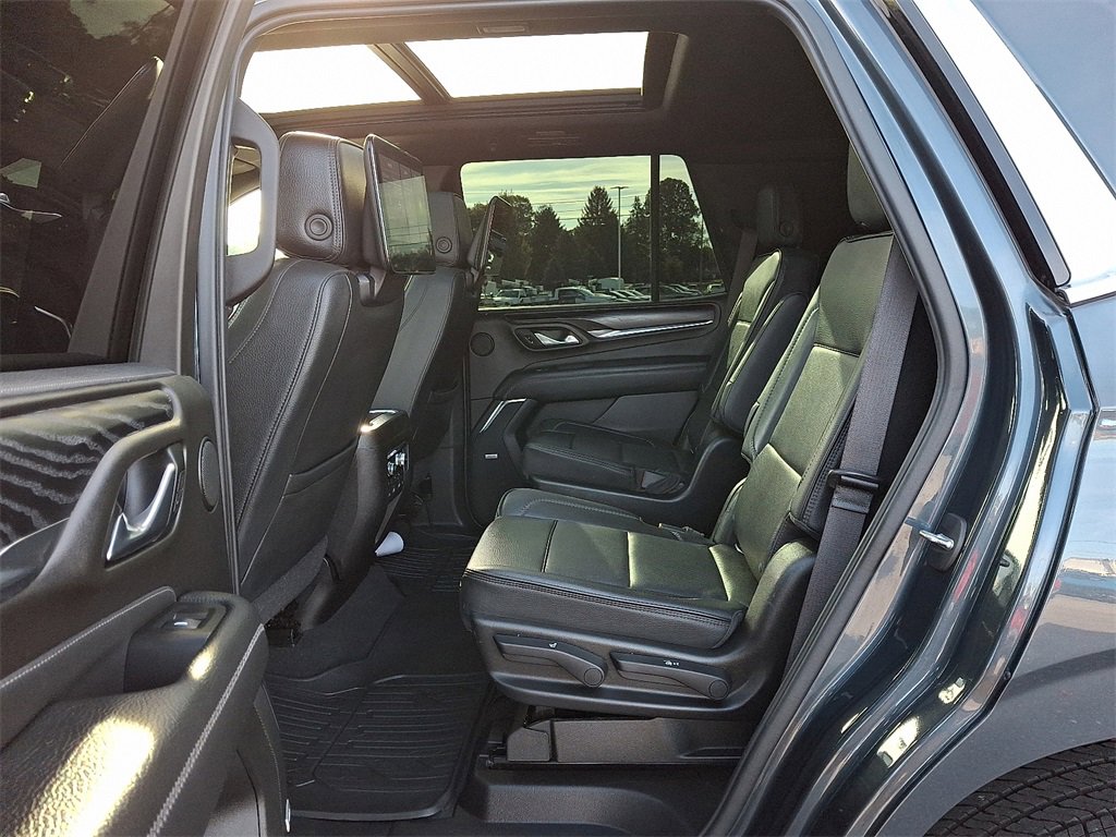 Used 2021 GMC Yukon Denali w/ Denali Ultimate Package image 11
