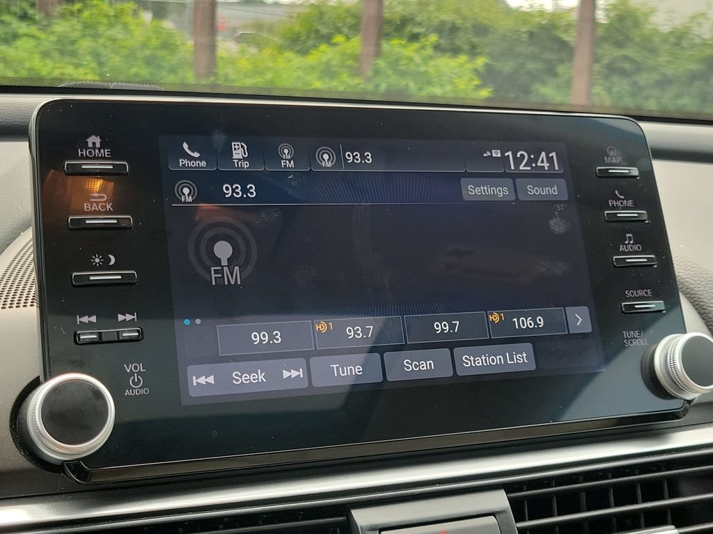 Used 2021 Honda Accord Touring image 27