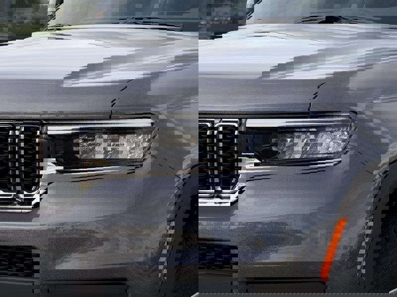 New 2025 Jeep Grand Cherokee L Laredo w/ Luxury Tech Group I image 34